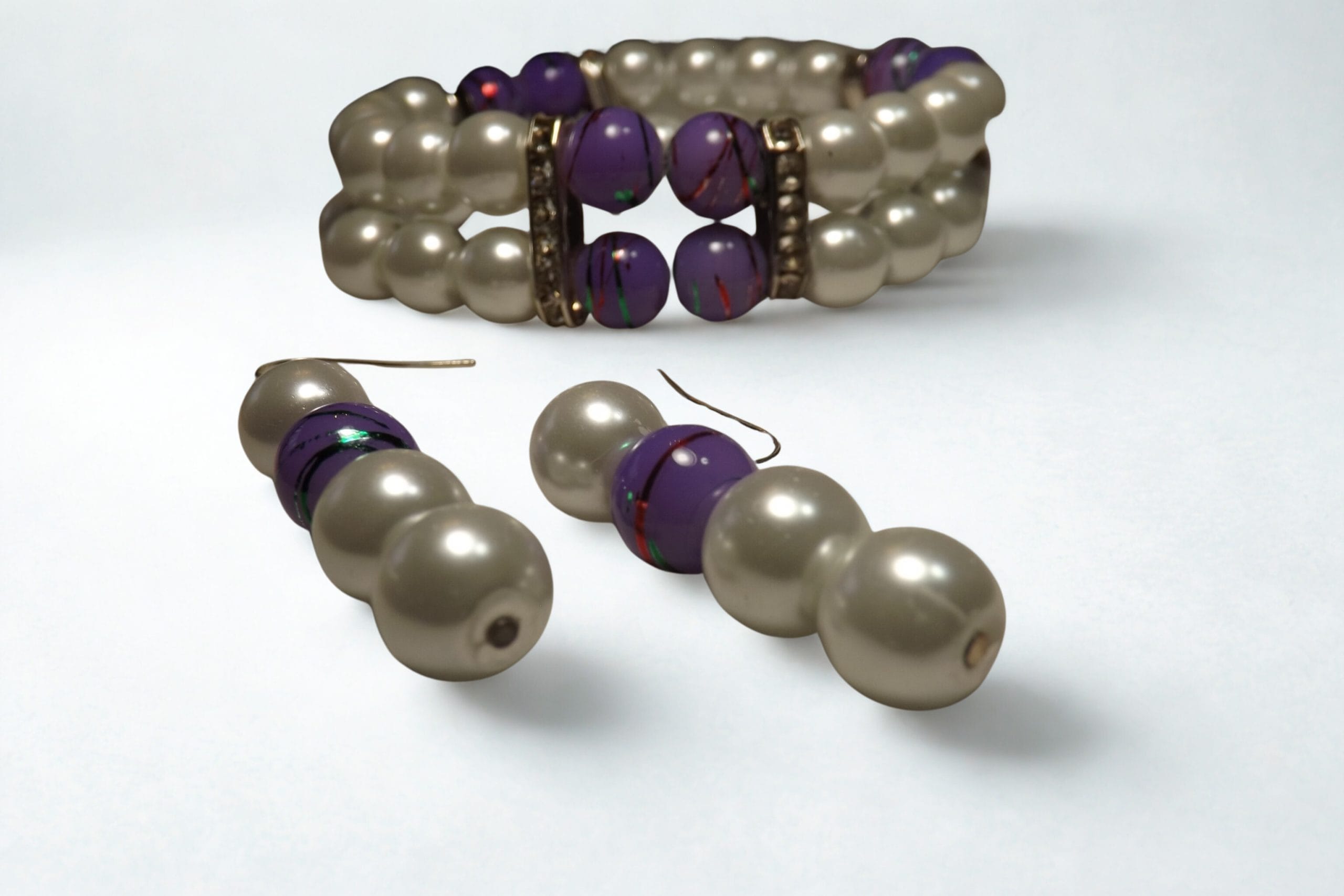 532 - Pearly Gate �15 Pearly Gate - Image 1
